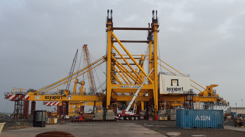 Container_crane_4